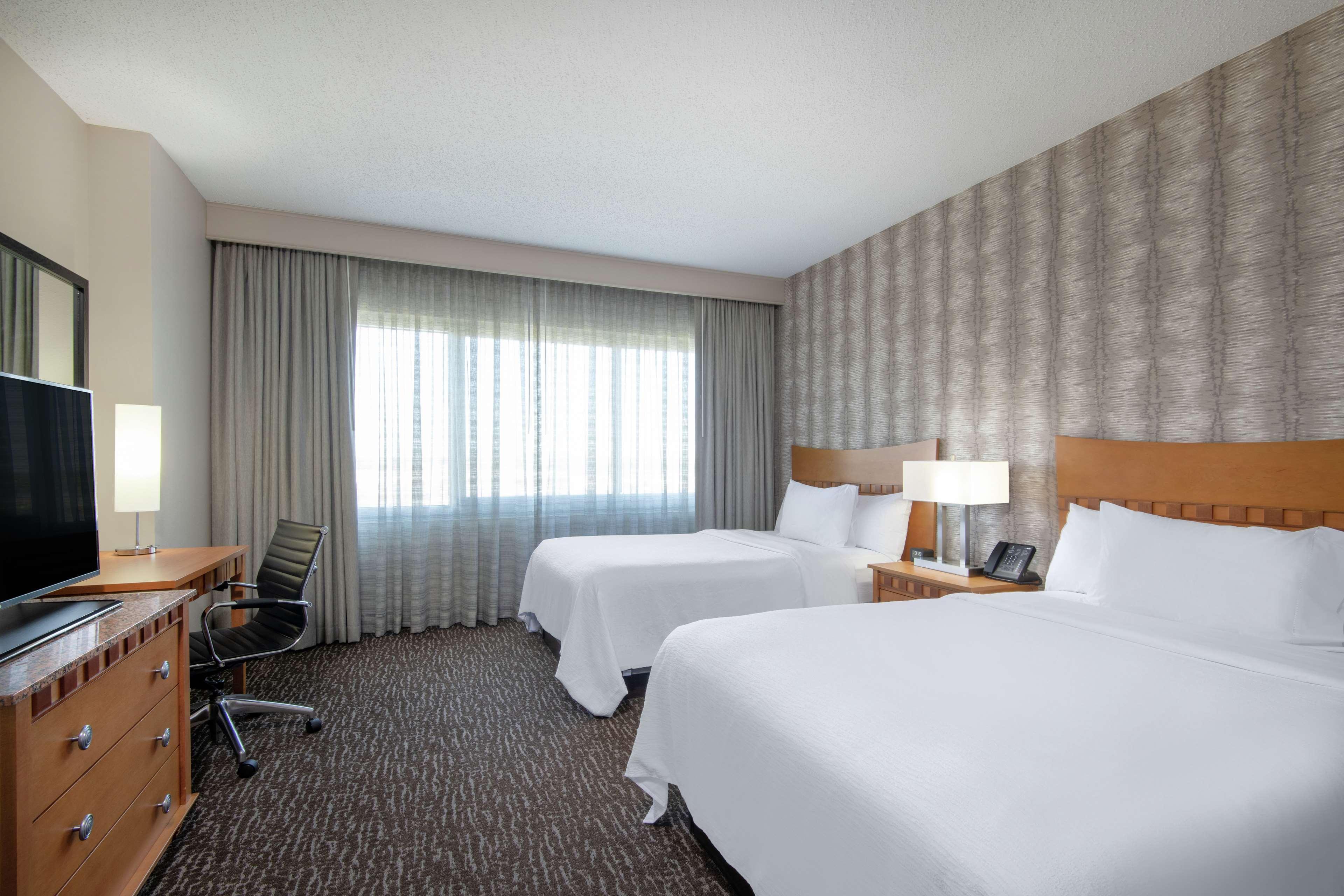 Embassy Suites Northwest Arkansas - Hotel, Spa & Convention Center Rogers Ngoại thất bức ảnh