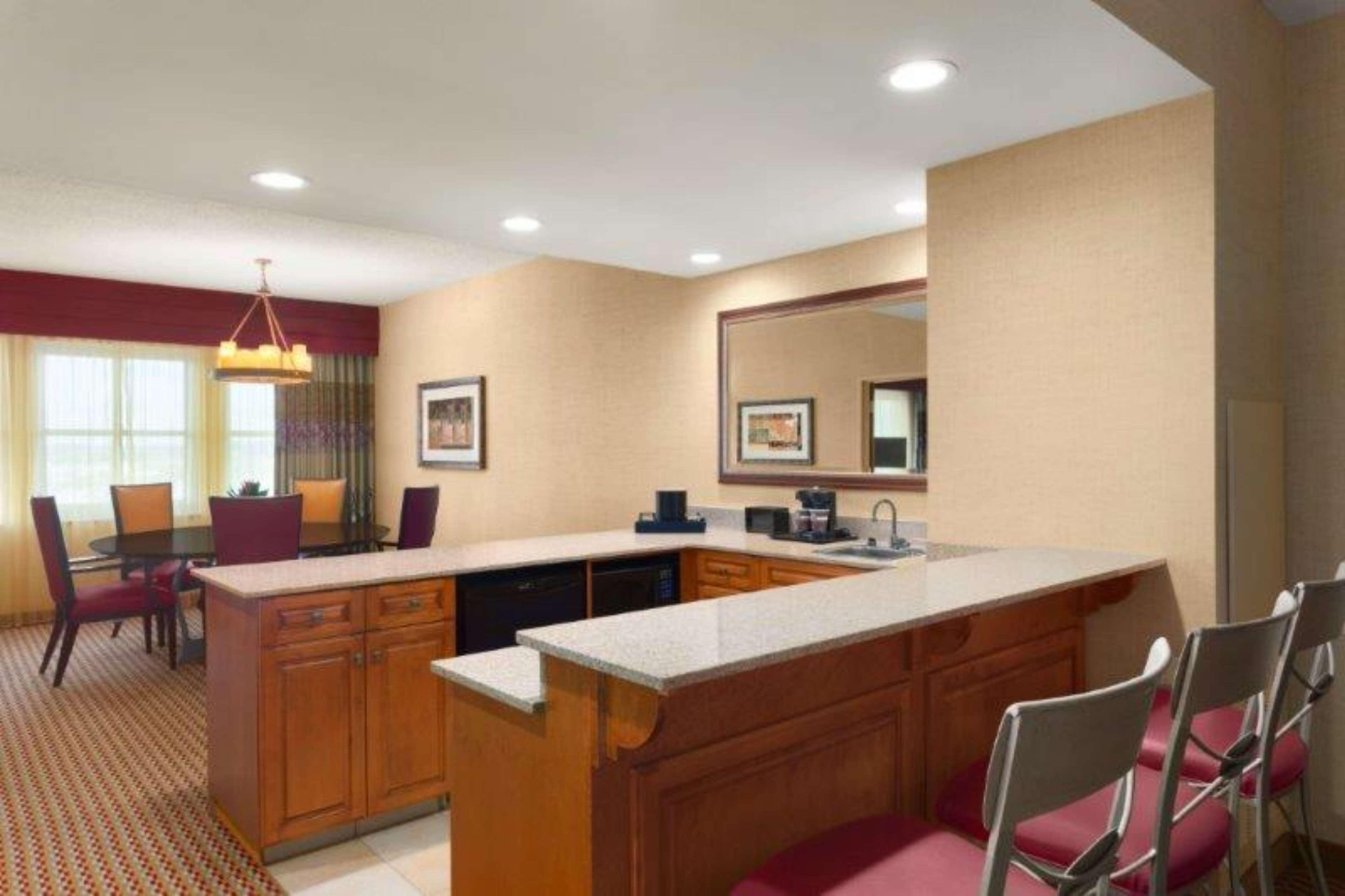Embassy Suites Northwest Arkansas - Hotel, Spa & Convention Center Rogers Ngoại thất bức ảnh