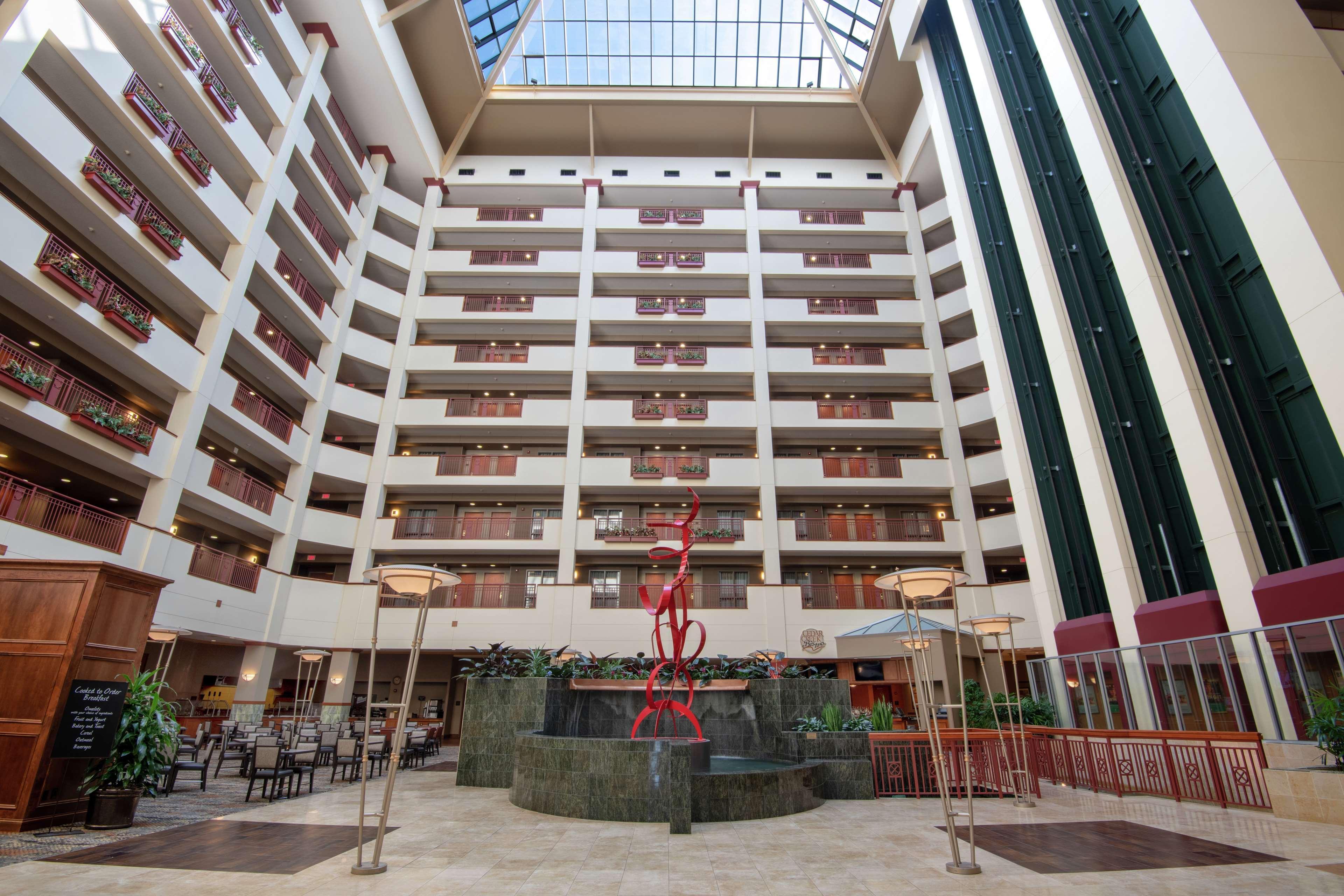 Embassy Suites Northwest Arkansas - Hotel, Spa & Convention Center Rogers Ngoại thất bức ảnh