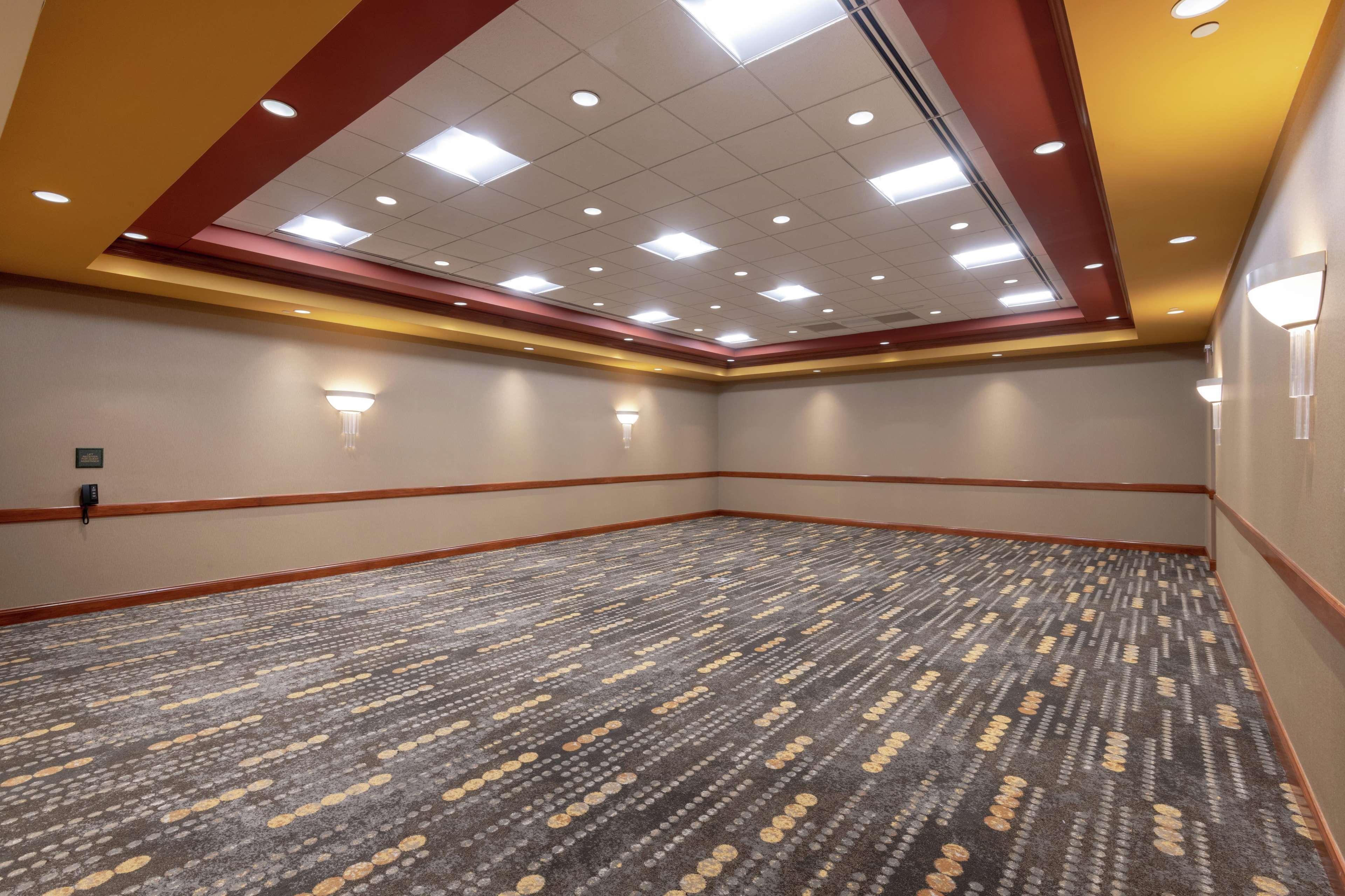 Embassy Suites Northwest Arkansas - Hotel, Spa & Convention Center Rogers Ngoại thất bức ảnh