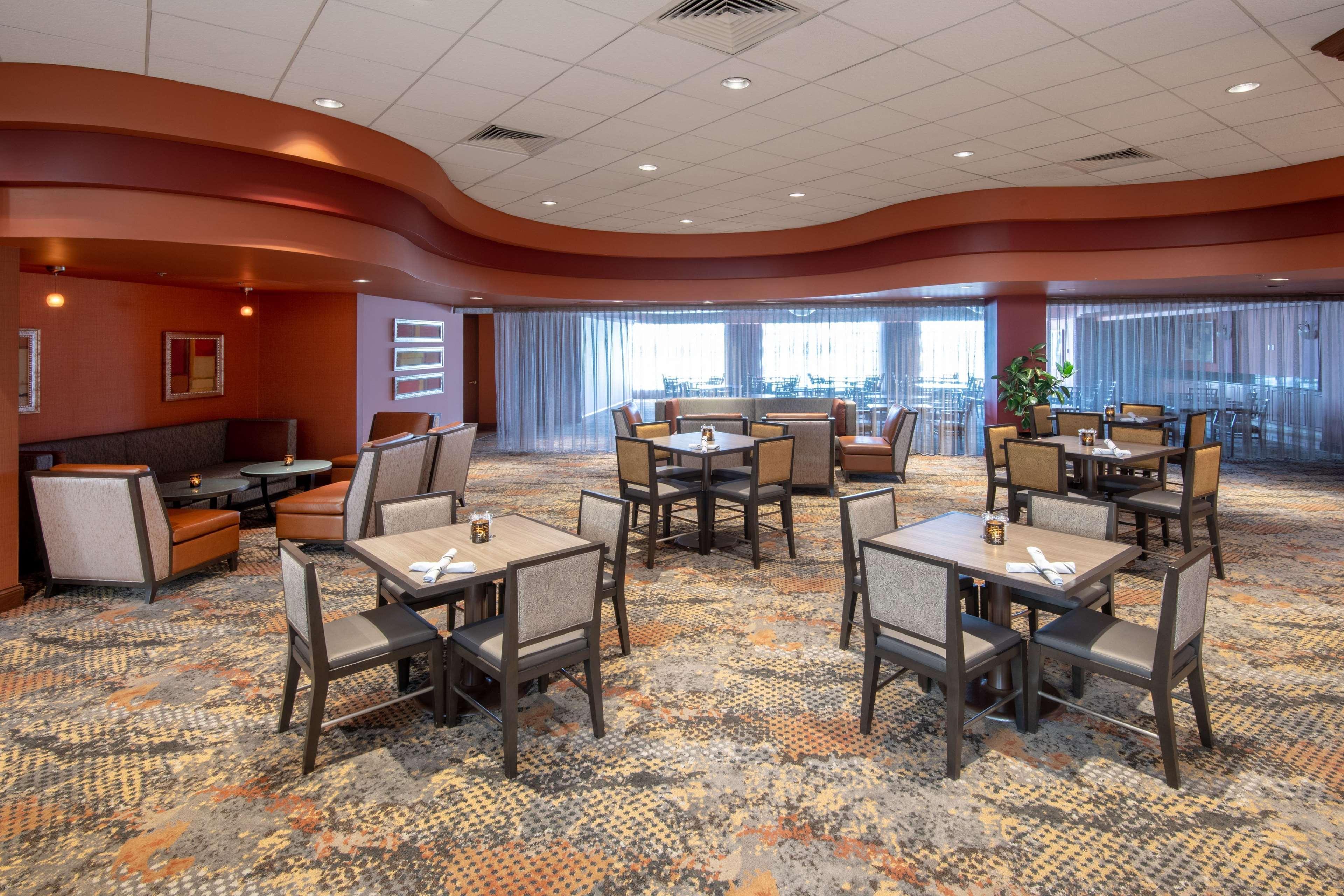 Embassy Suites Northwest Arkansas - Hotel, Spa & Convention Center Rogers Ngoại thất bức ảnh