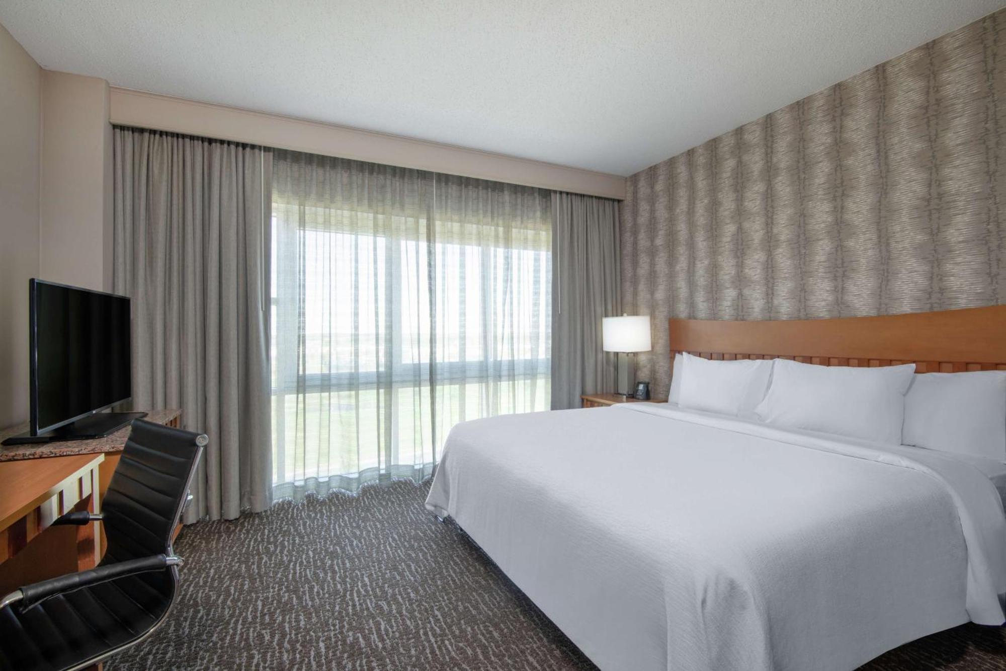 Embassy Suites Northwest Arkansas - Hotel, Spa & Convention Center Rogers Ngoại thất bức ảnh