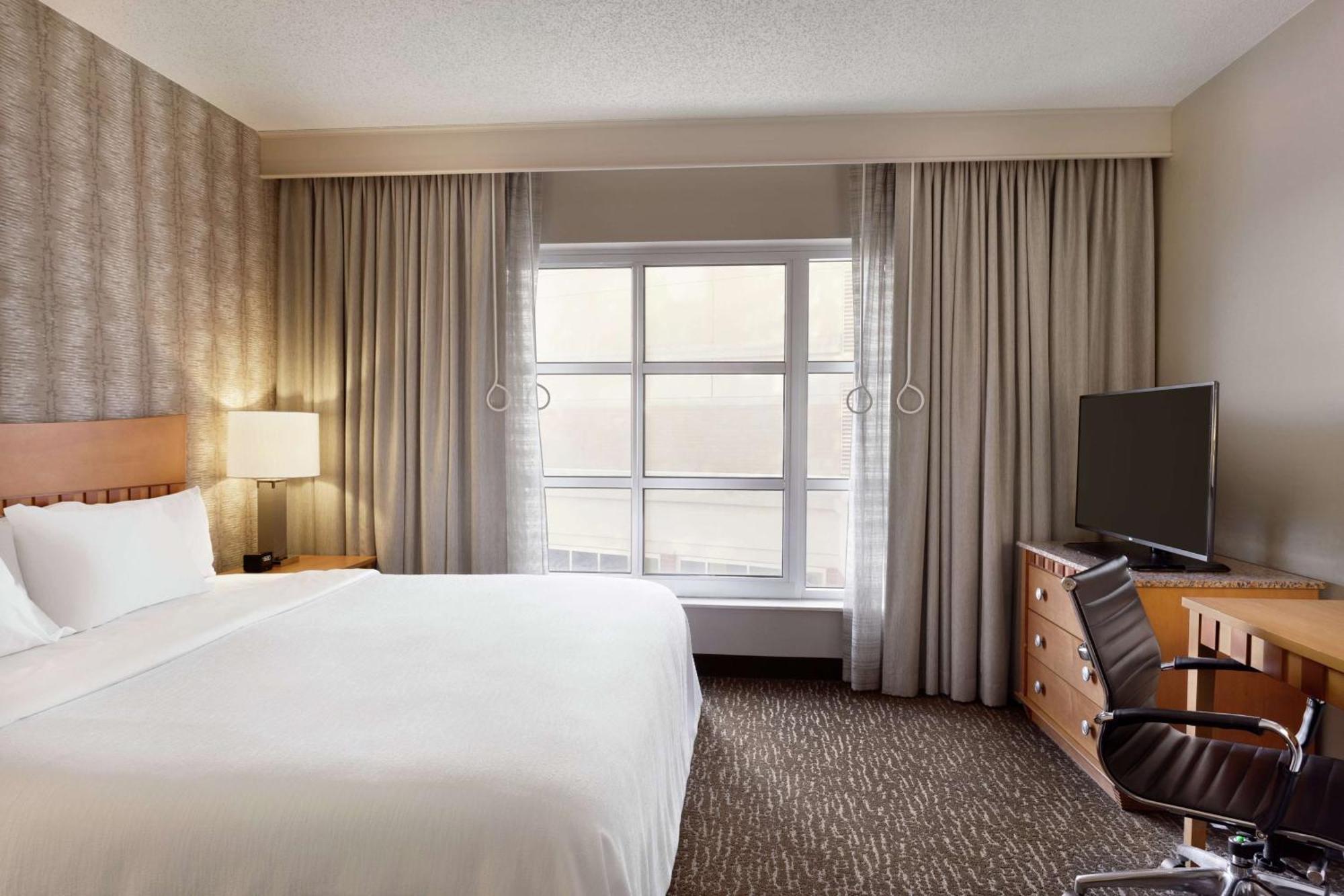 Embassy Suites Northwest Arkansas - Hotel, Spa & Convention Center Rogers Ngoại thất bức ảnh